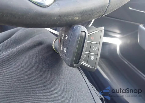 2024 Cadillac Lyriq Sport W/1Sf z USA, uszkodzony, nr VIN 1GYKPTRK0RZ101715